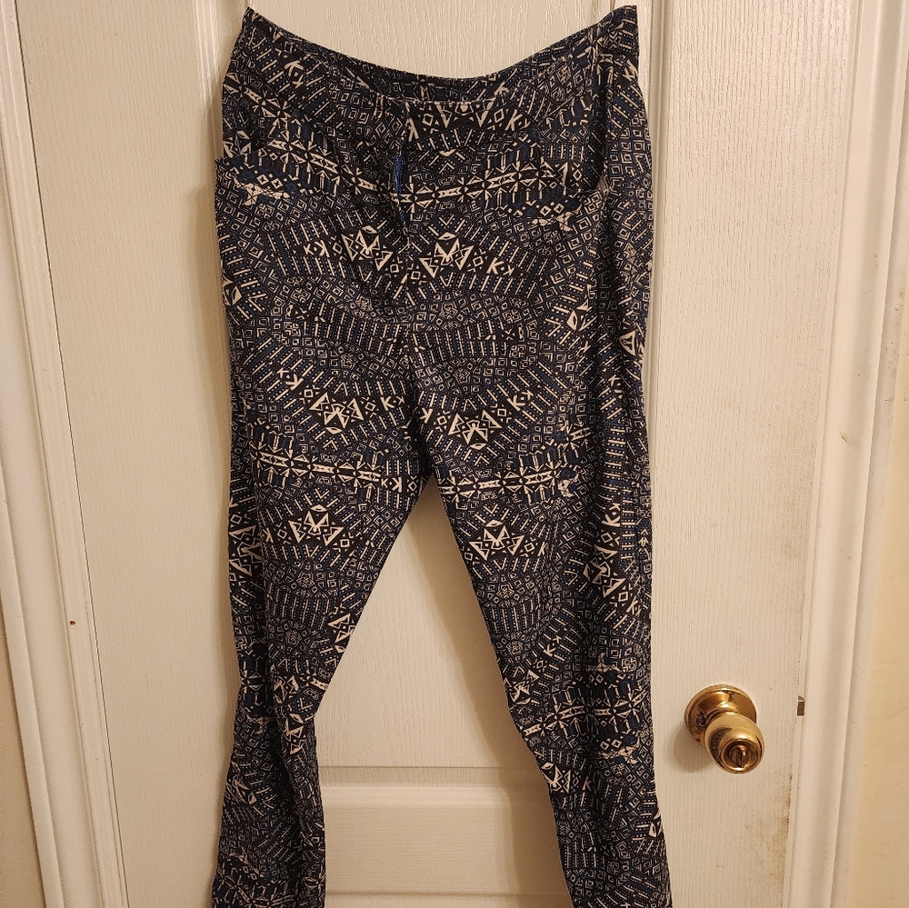 Newlook UK fitted pants